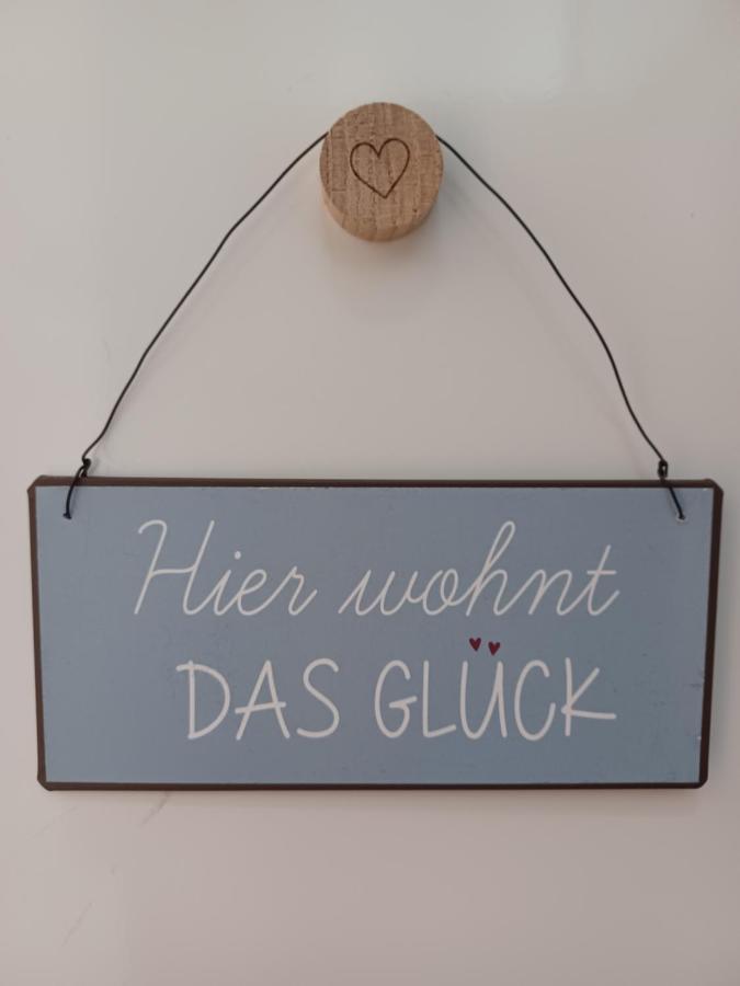 Stetten  Giebelzimmer Mit Weinbergblick מראה חיצוני תמונה